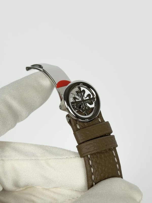 Patek Philippe Complications 5935A-001 6