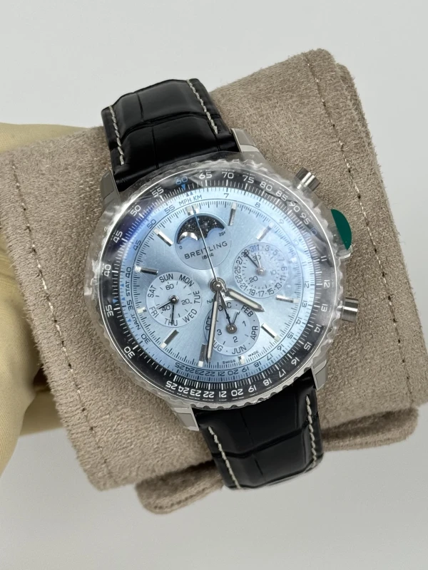 Breitling B19 CHRONOGRAPH 43 PERPETUAL CALENDAR PB1920251C1P1 2
