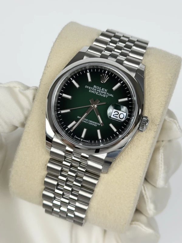 Rolex Datejust 36 mm Steel 126200-0026 3