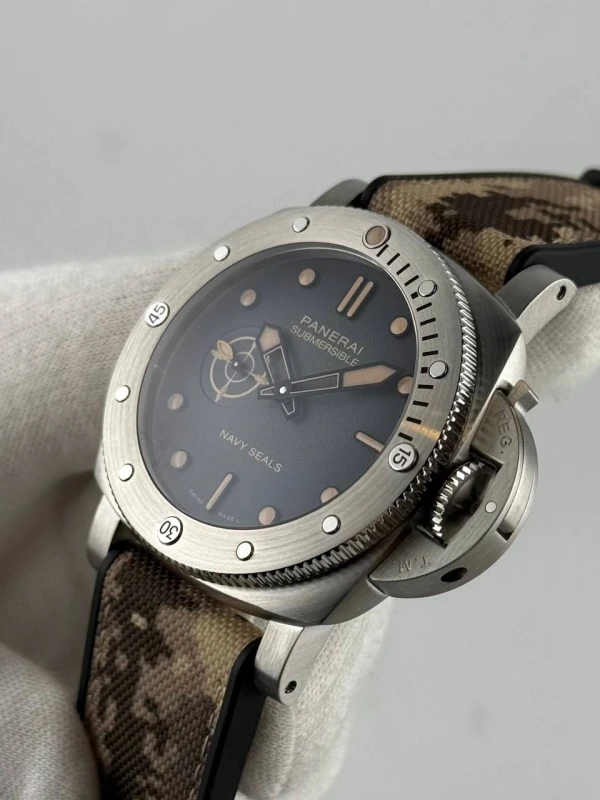Panerai QuarantaQuattro Navy SEALs PAM01518 4