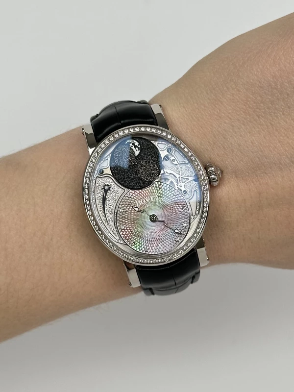Bovet  Miss Alexandra Recital 11 DTR11-WG-0R0-C1-03 9