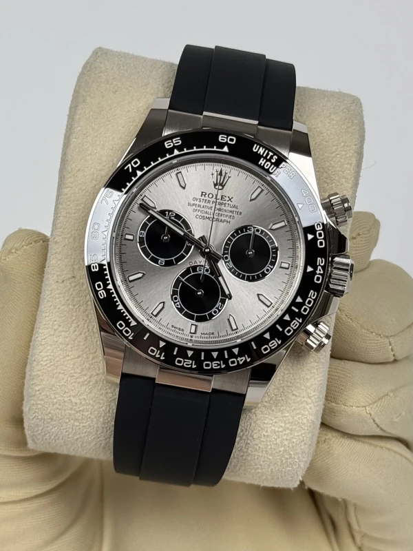 Rolex Cosmograph 40mm White Gold 126519ln-0006 4