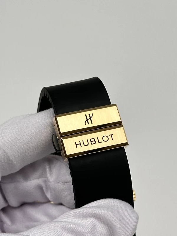 Hublot 40 Years Anniversary 511.VX.1280.RX.MDM40 8