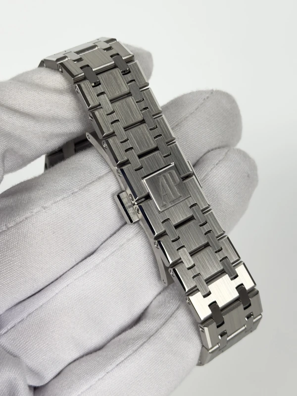 Audemars Piguet Selfwinding 34 mm 77451ST.ZZ.1361ST.03 4
