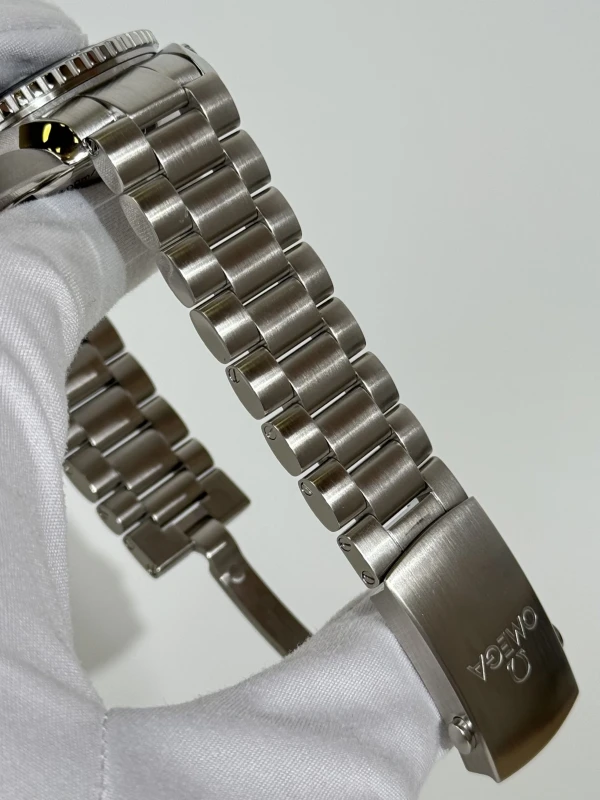 Omega Olympic Games Collection "Sochi 2014" Limited Edition 522.30.46.21.01.001 3