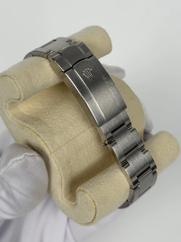 Rolex 34 mm Steel 124200-0007 4
