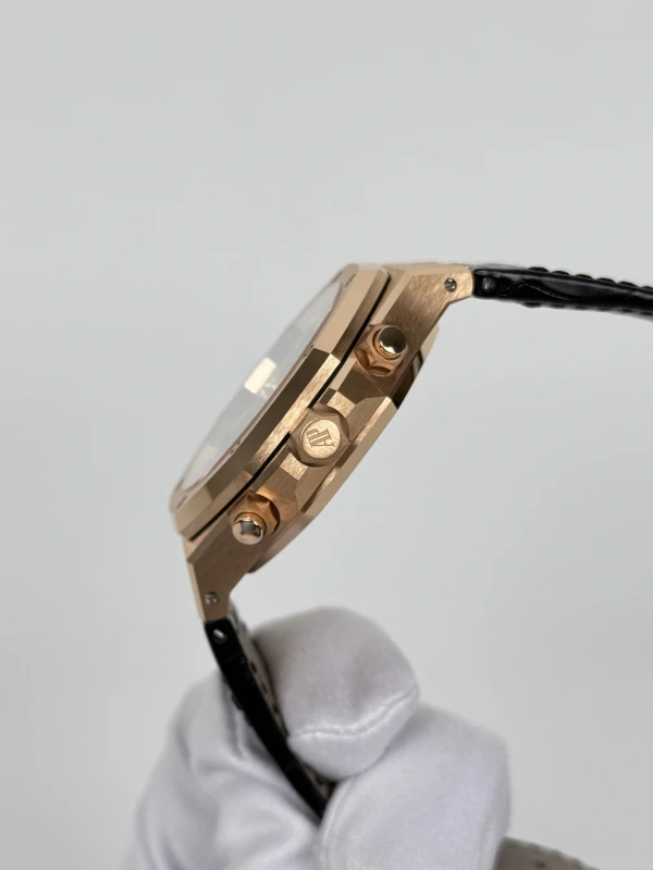 Audemars Piguet 26240OR.OO.D002CR.02 6