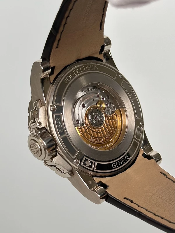 Roger Dubuis Bi-Retrograde Date RDDBEX0259 9