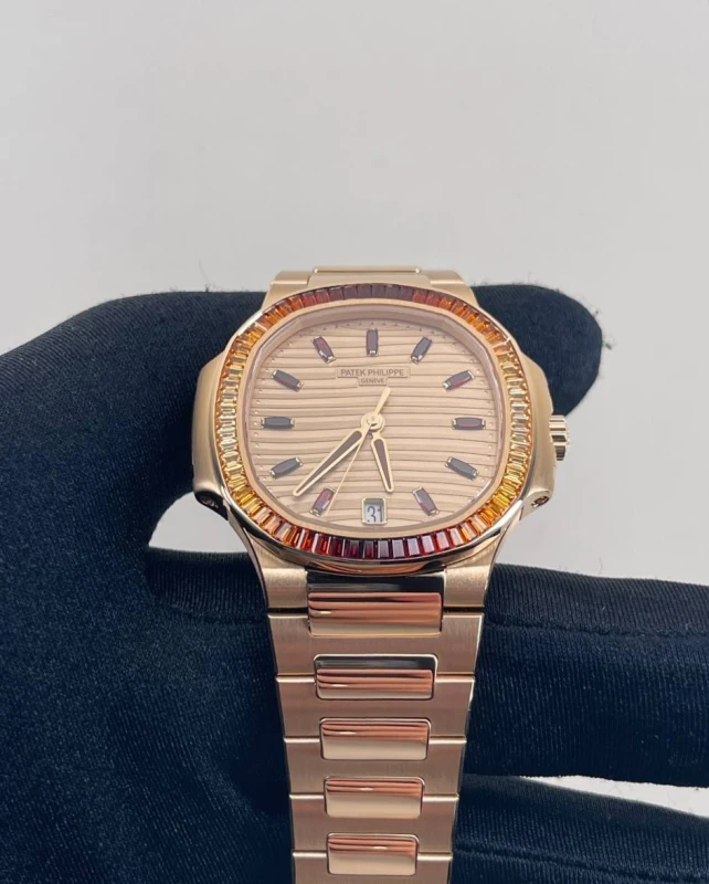 Patek Philippe Lady 7118 7118/1300R-001 4