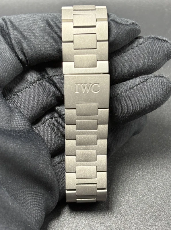 IWC Chrono-Automatic IW371903 Titan 7