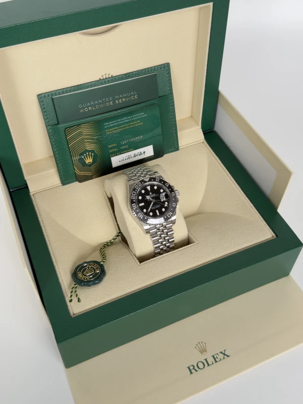 Rolex 126710GRNR-0003 5