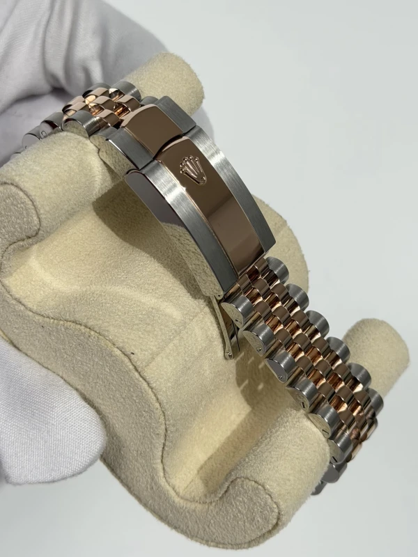 Rolex 36 mm, Oystersteel and Everose gold 126231-0013 3