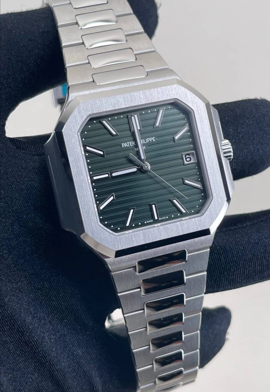 Patek Philippe 5821/1A-001 3