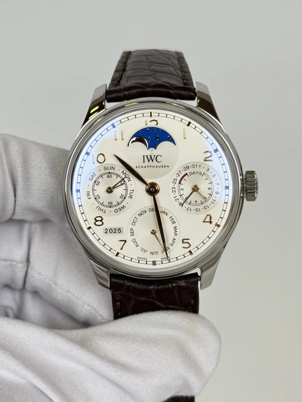 IWC Perpetual Calendar Moonphase IW503307 2