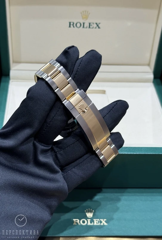 Rolex Date 41 mm Steel and Yellow Gold 126613ln-0002 4