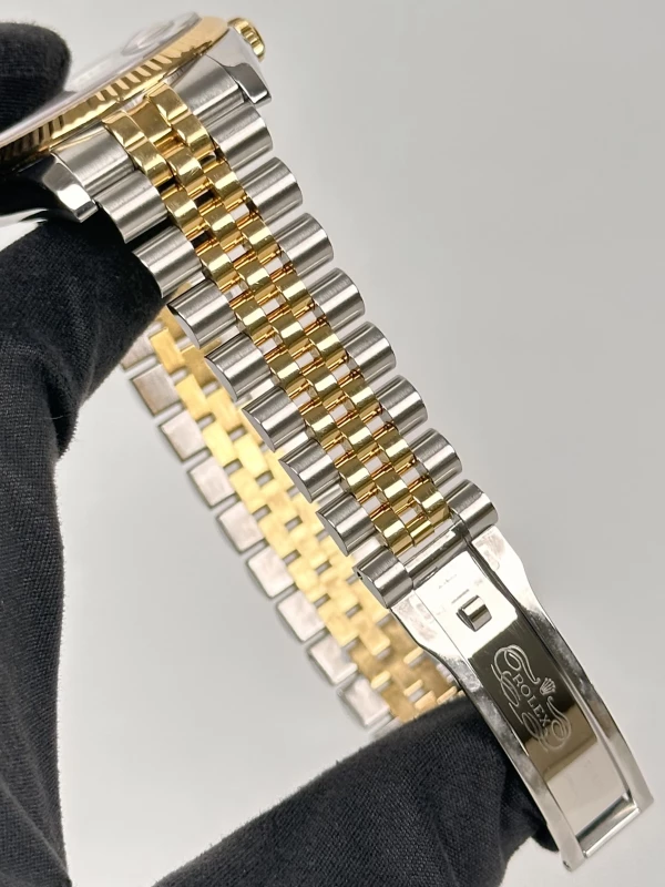 Rolex 36MM STEEL AND YELLOW GOLD 116233-0156 6