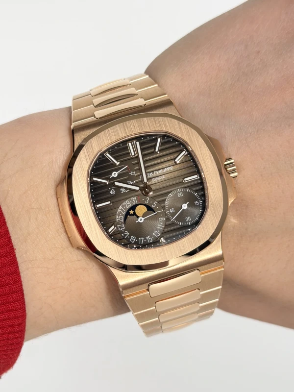Patek Philippe NAUTILUS 5712/1R-001 5