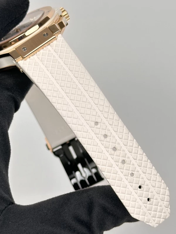 Hublot Red Gold 301.PE.230.RW 7