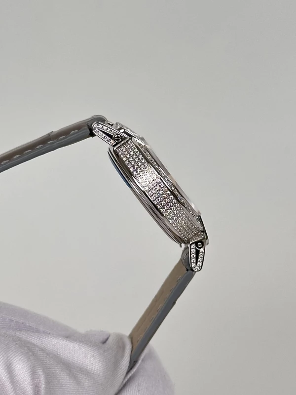 Harry Winston Lady Chronograph  200/UCQ32WL.MD/00 5