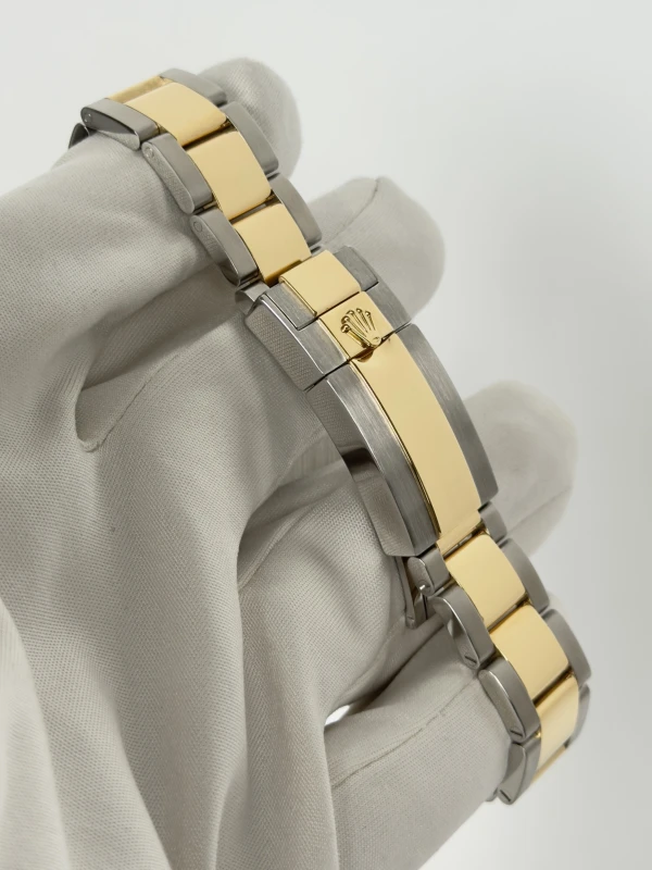 Rolex Cosmograph 40mm Steel and Yellow Gold 116523 dkym 4