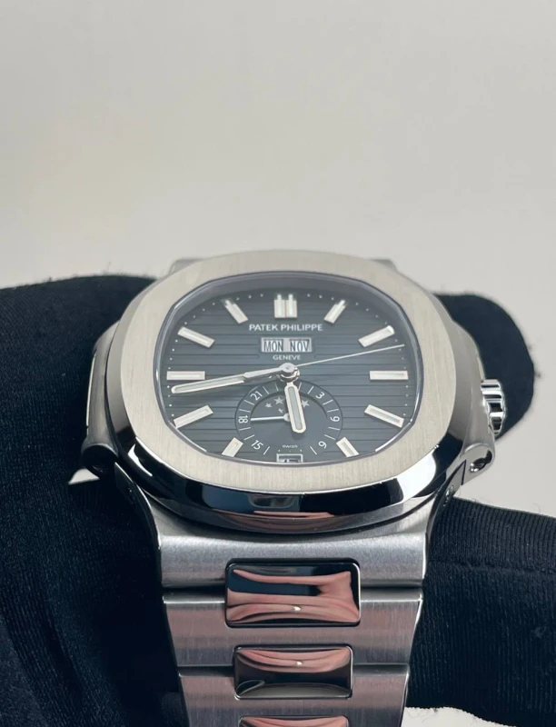 Patek Philippe 5726 5726/1A-014 4
