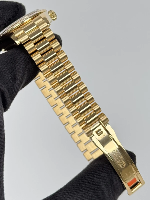Rolex 28 mm Yellow Gold 279138RBR-0015 6