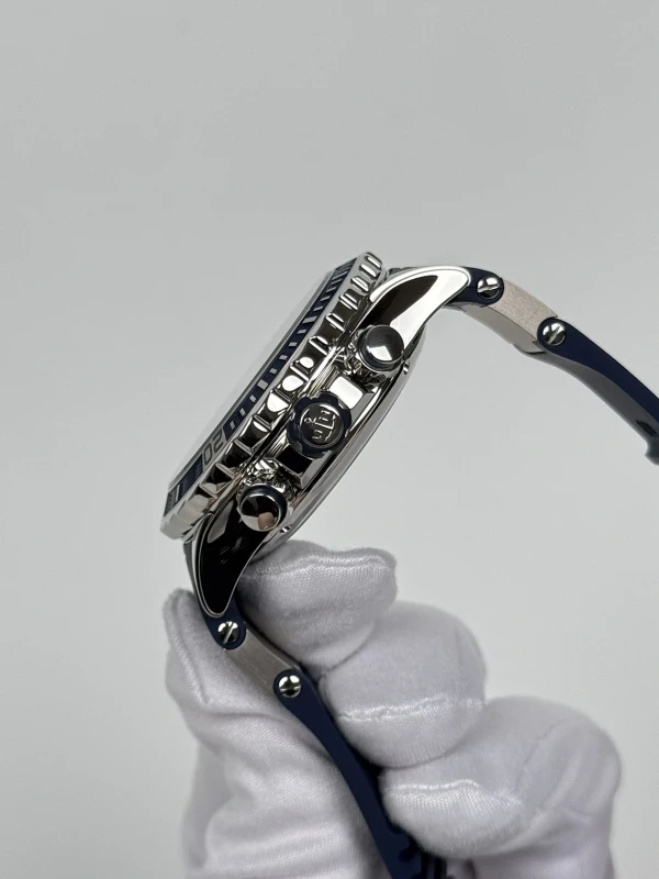 Ulysse Nardin Chronograph 1503-151-3/93 6