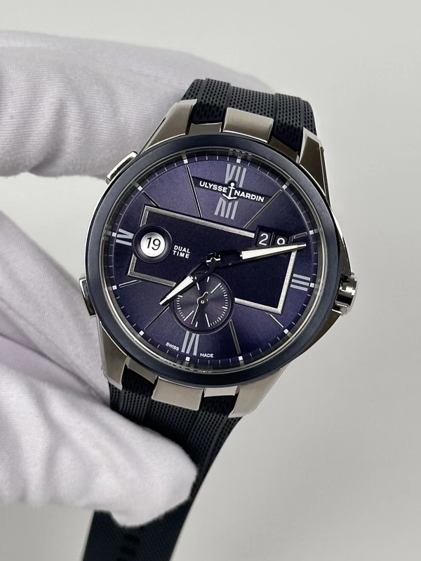 Ulysse Nardin Dual Time 42 mm 243-20-3/43 4