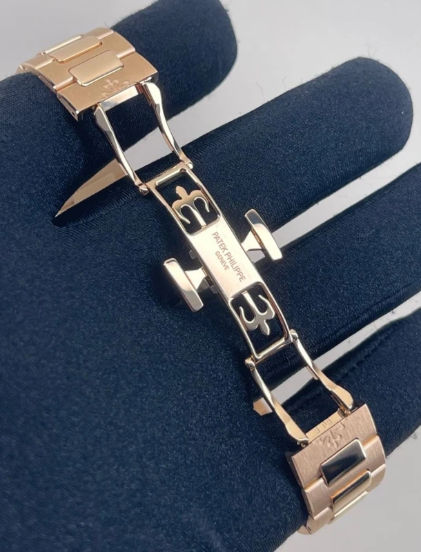 Patek Philippe Lady 7118 7118/1300R-001 6