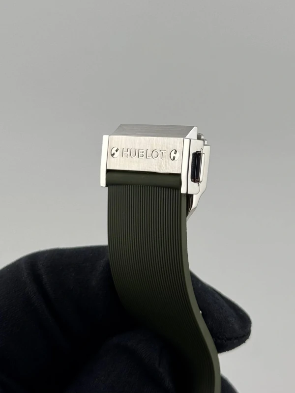 Hublot Automatic 42 mm 542.NX.8970.RX 9