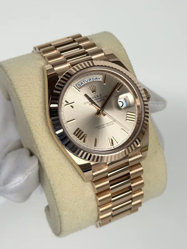 Rolex 40 mm Everose Gold  228235-0001 2