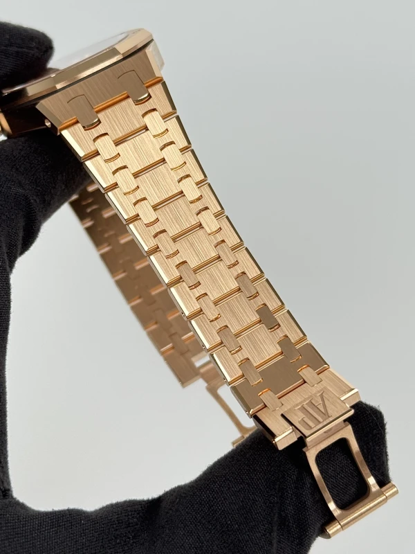 Audemars Piguet 77450OR.OO.1361OR.01 6