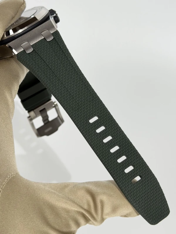 Audemars Piguet Chronograph 42mm 26238TI.OO.A056CA.01 5