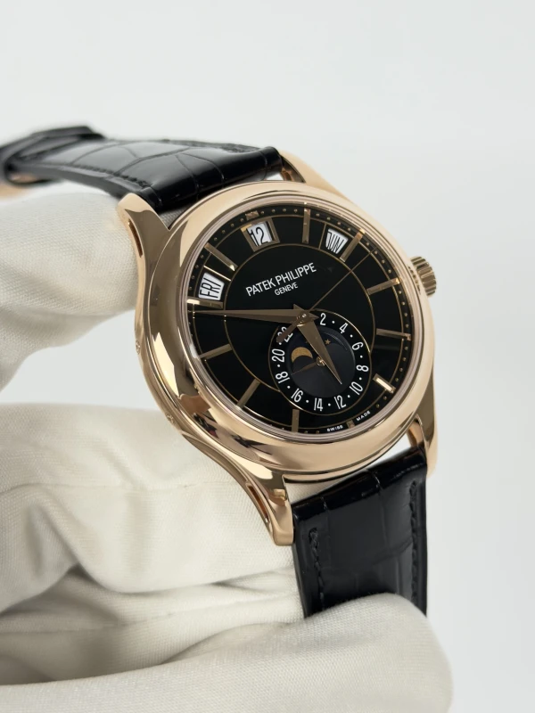 Patek Philippe 5205 5205R-010 2