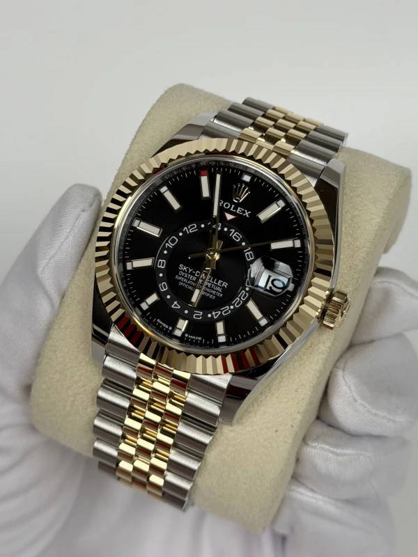 Rolex 42mm Steel and Yellow gold 336933-0004 3