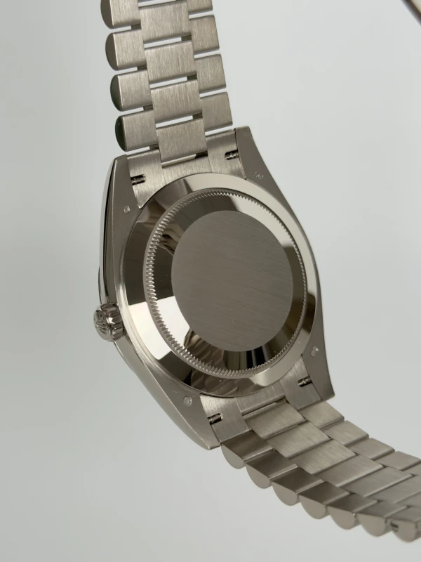Rolex 40MM WHITE GOLD 228239-0033 6