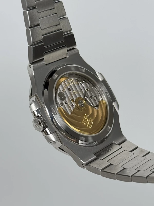 Patek Philippe Nautilus Stainless Steel 5711/1a-011 9