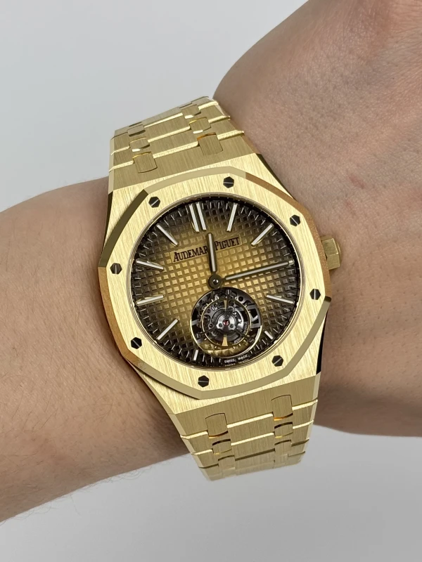 Audemars Piguet 26730BA.OO.1320BA.01 8