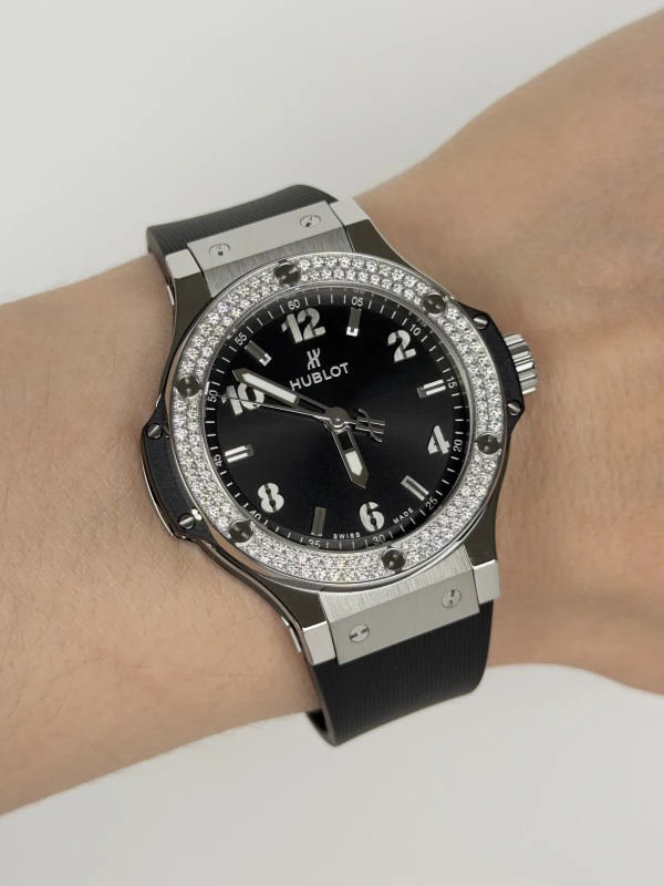 Hublot Steel Diamonds 361.SX.1270.RX.1104 6