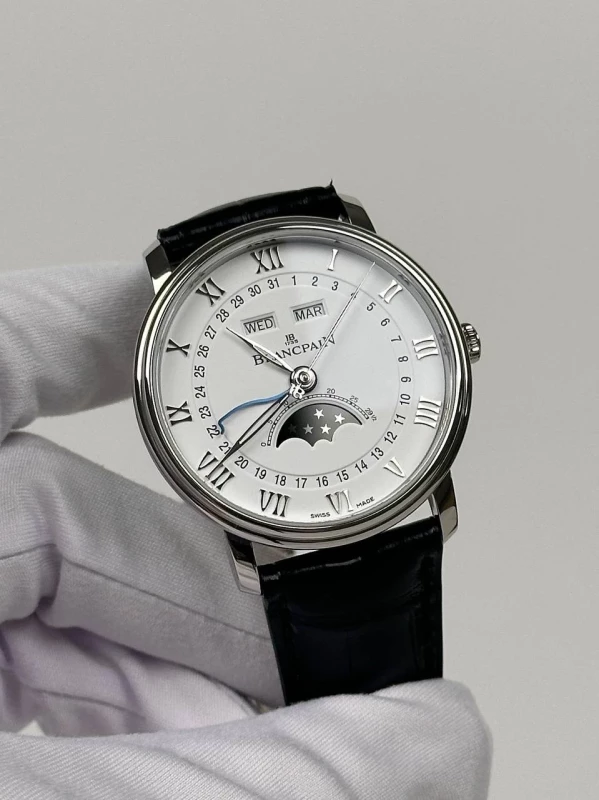 Blancpain Moon Phase Complete Calendar 40mm  6654-1127-55B 4