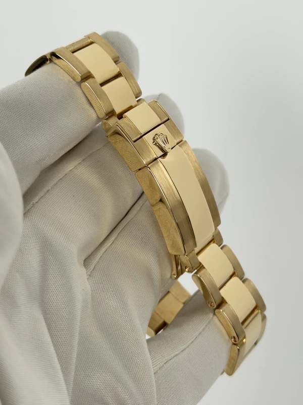 Rolex Cosmograph 40mm Yellow Gold 116528 bks 3