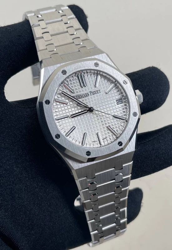 Audemars Piguet Selfwinding 15510ST.OO.1320ST.08 3