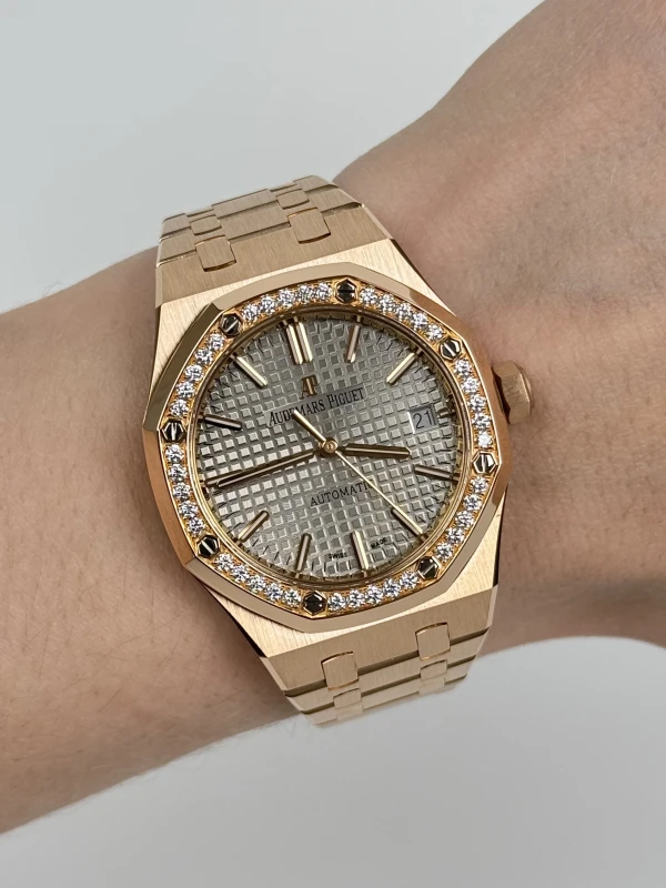 Audemars Piguet Selfwinding 37 mm 15451OR.ZZ.1256OR.02 8