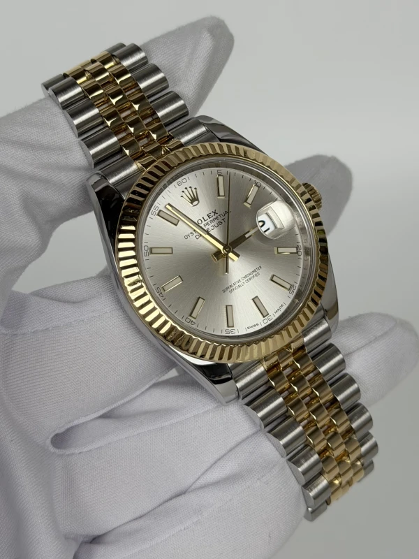Rolex 41 mm, steel and yellow gold 126333-0002 2