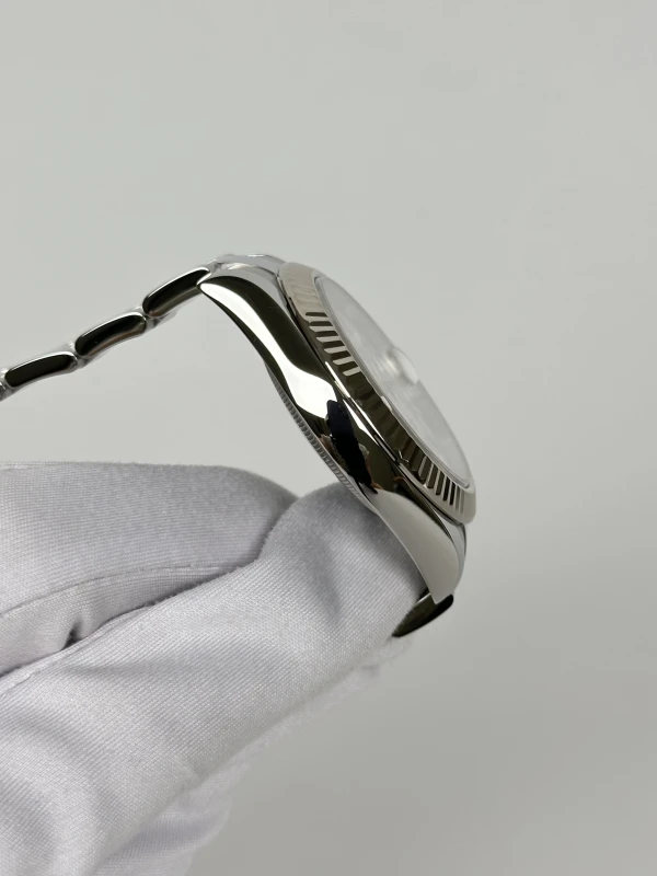 Rolex II 41mm Steel and White Gold 116334 White 3