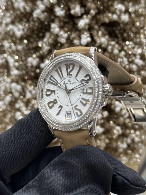 Blancpain Collection Ultra-Slim Date 3300-4527-64B 3