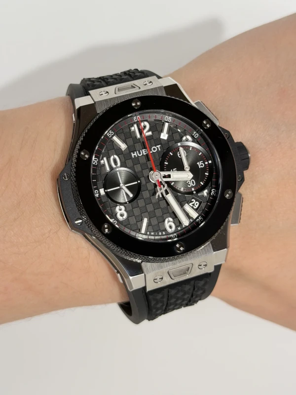 Hublot 20th Anniversary Titanium Ceramic 431.NM.1337.RX 6