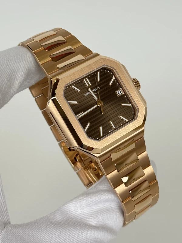 Patek Philippe 7128/1R-001 2