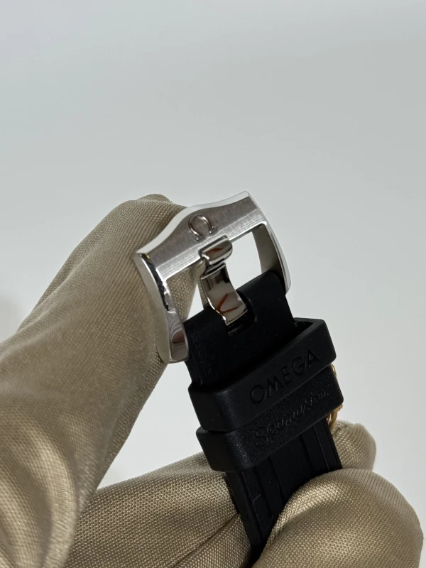 Omega Diver 300M Omega Co‑Axial Master Chronometer 42 mm 210.32.42.20.01.001 6