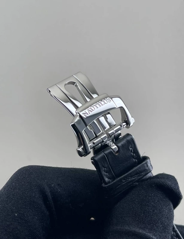 Patek Philippe 5726  5726A-001 7